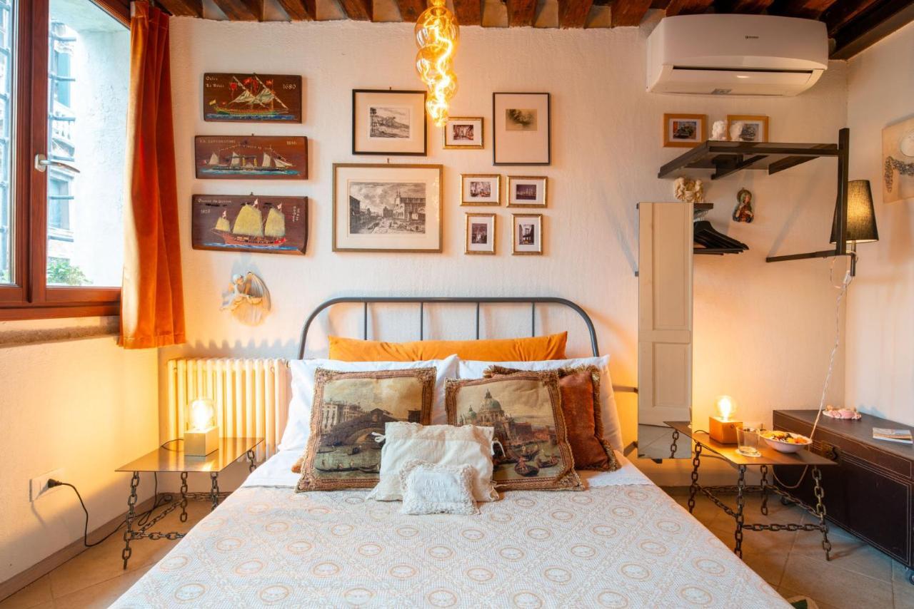Casa Manina Sul Ponte - Your Private Canal View เวนิส ภายนอก รูปภาพ