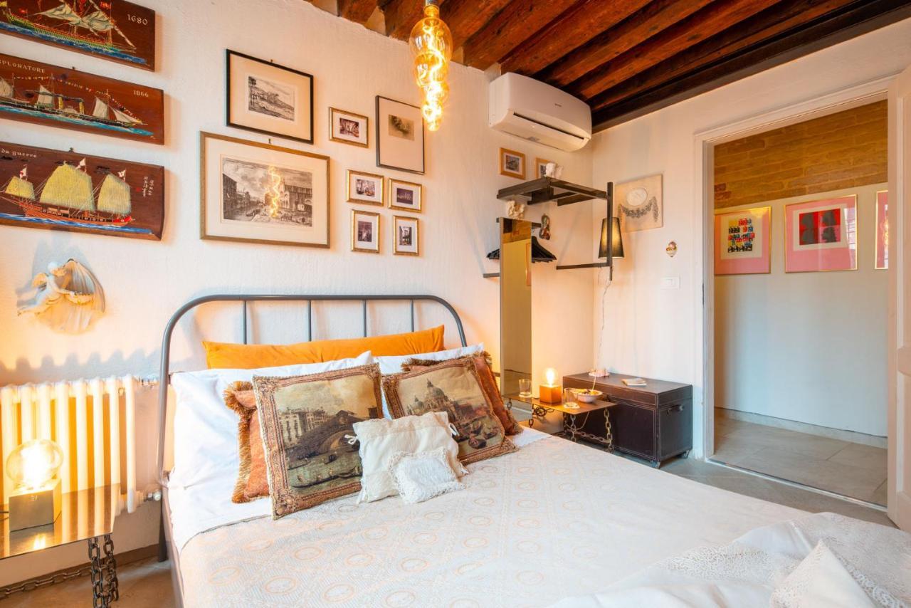 Casa Manina Sul Ponte - Your Private Canal View เวนิส ภายนอก รูปภาพ